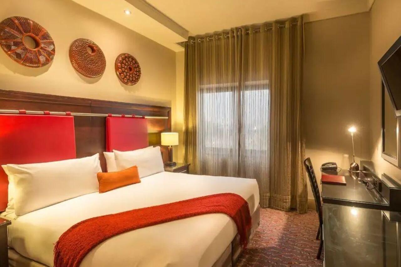 Mondior At Emperors Palace Kempton Park Exterior photo