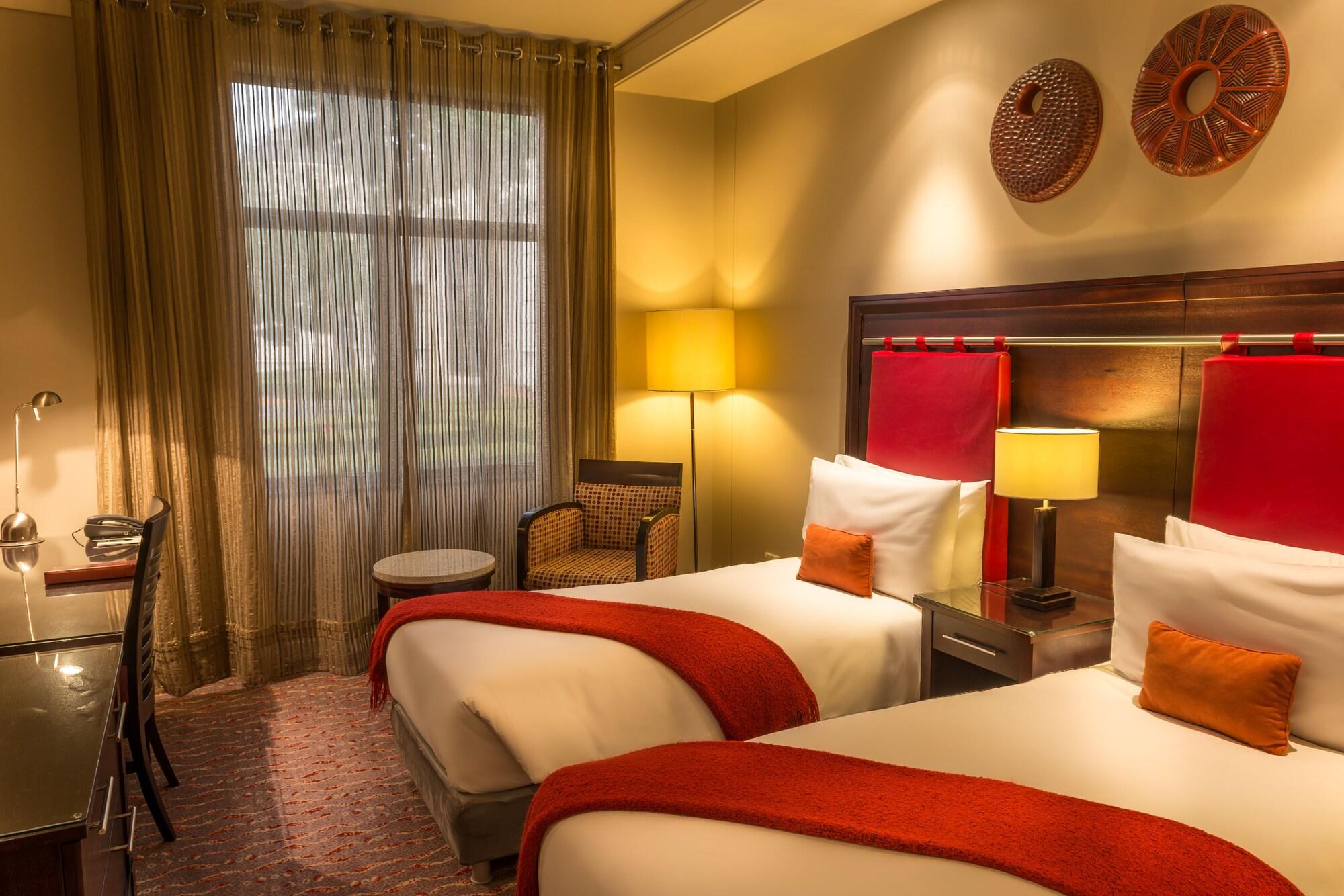 Mondior At Emperors Palace Kempton Park Exterior photo